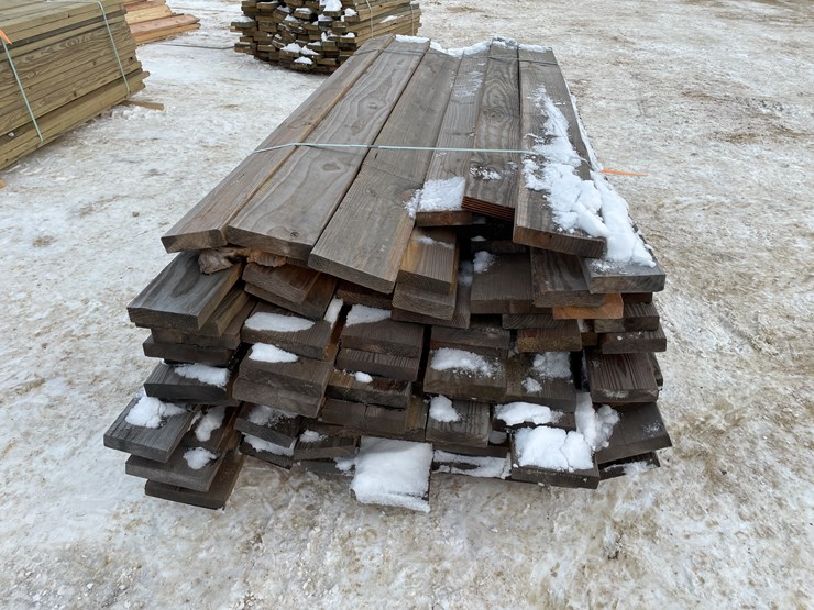 #3782-•-bundle-of-untreated-lumber-image-4
