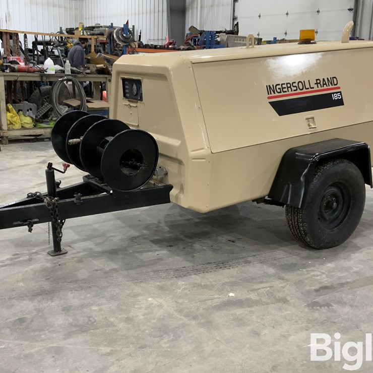 INGERSOLL-RAND 185 CFM