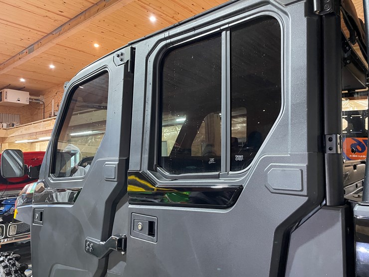 2021-polaris-ranger-1000-image-28