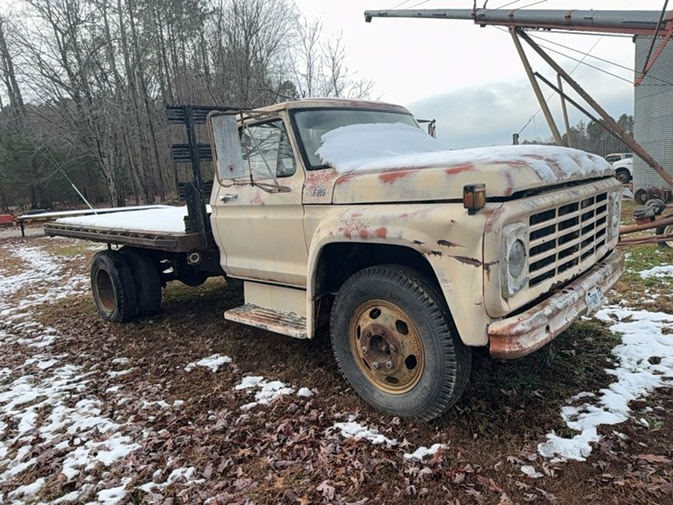 1977-ford-600-image-49