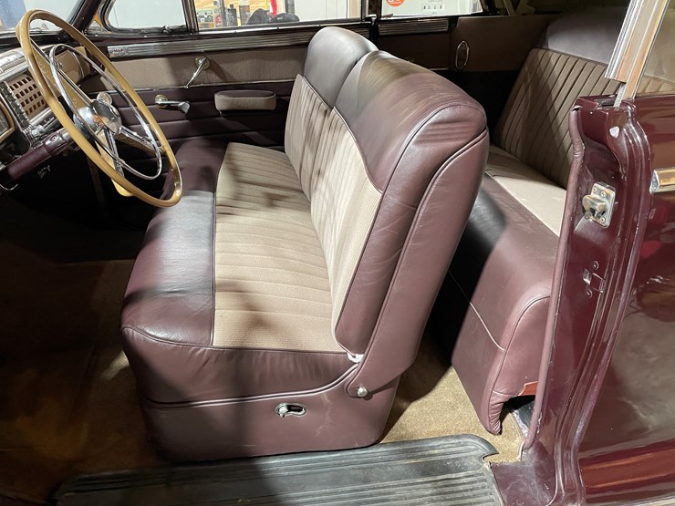 #3812-•-1948-chrysler-new-yorker-convertible-(has-wi-title)-image-28