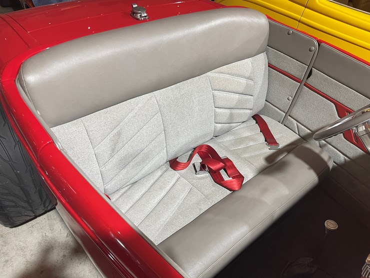 #3807-•-1932-ford-roadster-highboy-hot-rod-(has-wi-title)-image-21