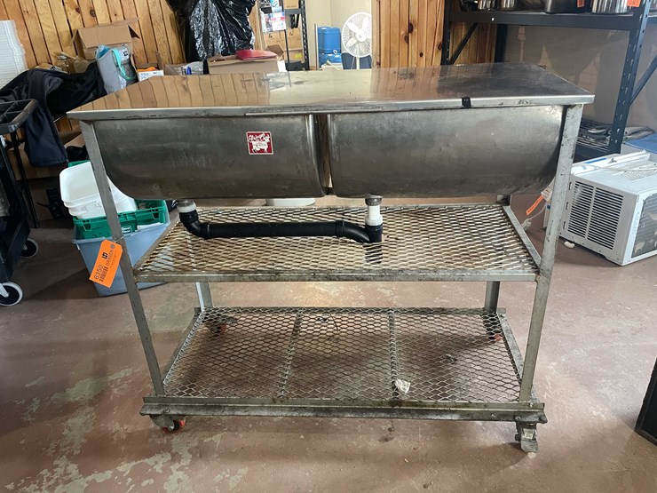 #6350-•-double-milk-cow-sink-image-1