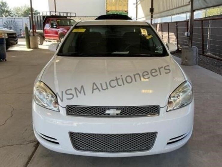 2016-chevrolet-impala-sdn-image-3