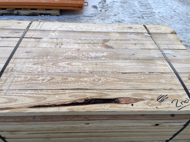 #3813-•-bundle-of-construction-grade-lumber-image-7