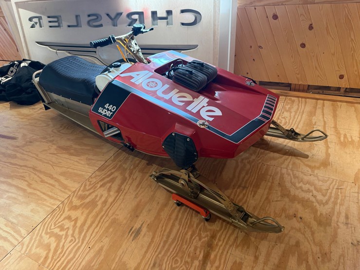 #3775-•-1973-alouette-440-super-snowmobile-image-32