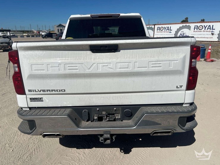 2020-chevrolet-silverado-1500-image-28