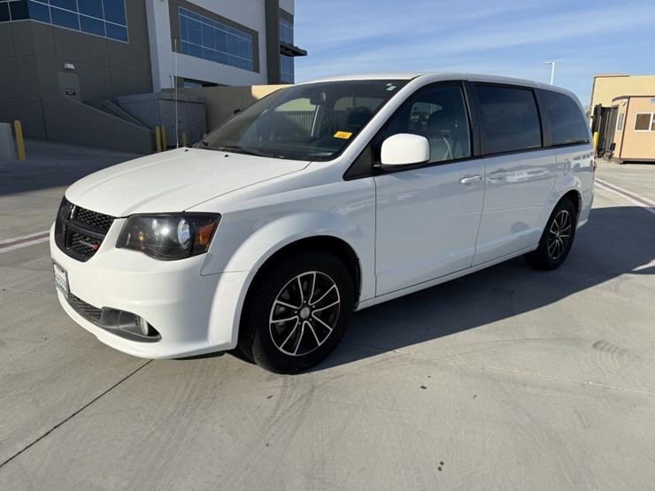 2019-dodge-grand-caravan-image-1
