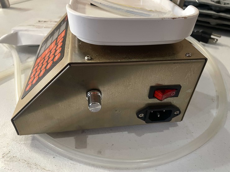 #6362-•-paste-liquid-filling-machine-image-9