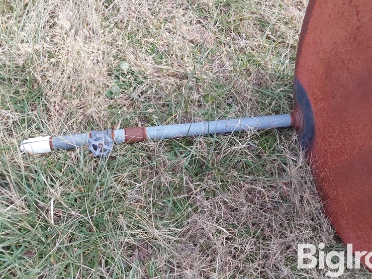 300-gallon-water-tank-image-13