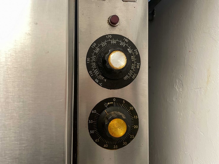 #6354-•-blodgett-double-oven-image-7