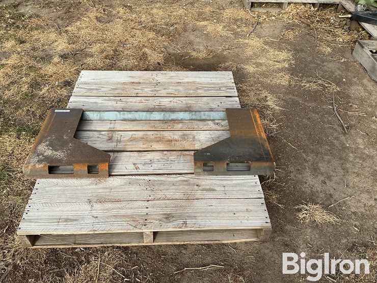 open-face-skid-steer-plate-image-2