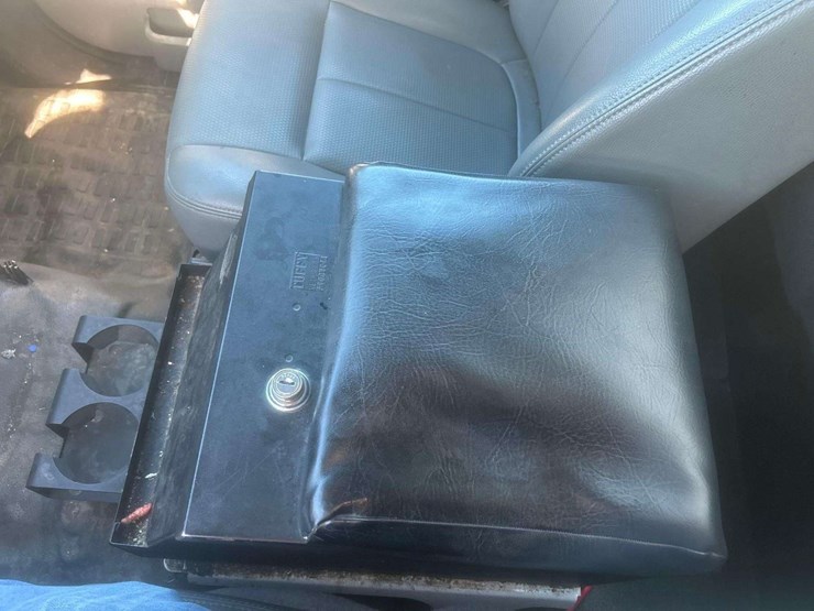 2012-ford-f550-image-16