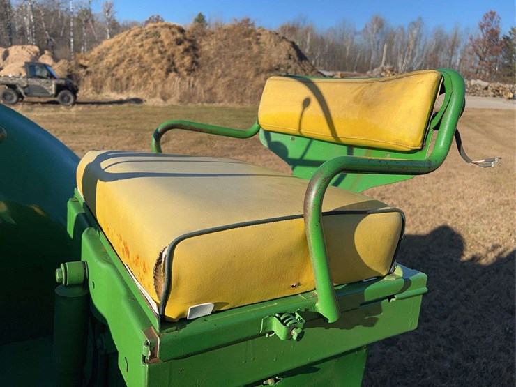 john-deere-830-image-58