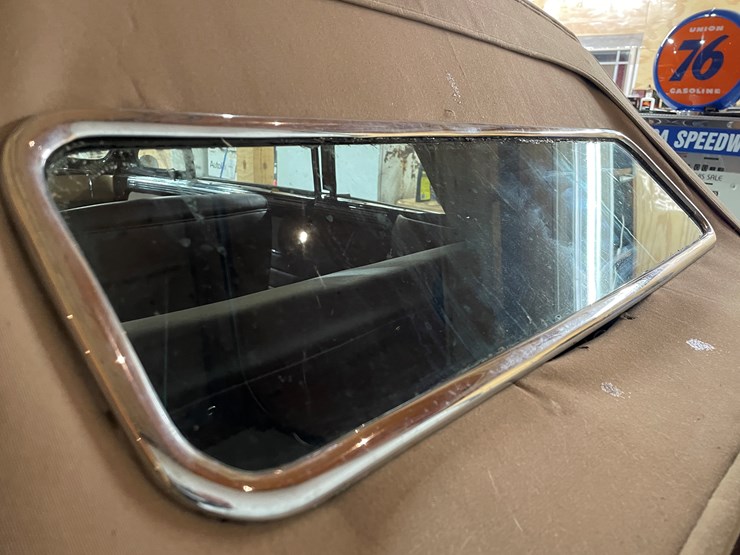 #3812-•-1948-chrysler-new-yorker-convertible-(has-wi-title)-image-24