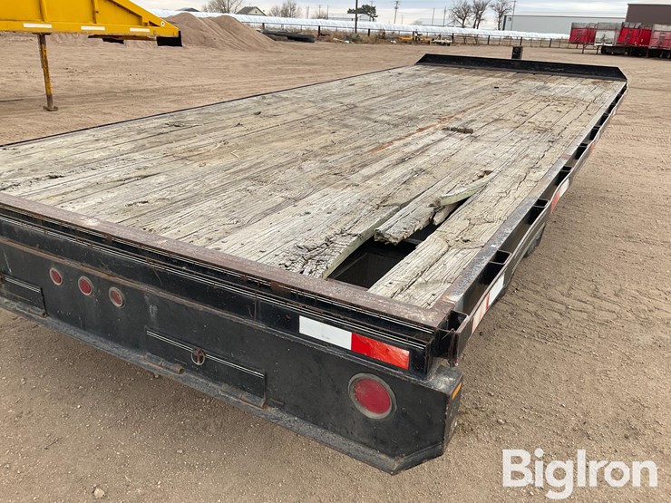 2000-diamond-t-bumper-pull-t/a-flatbed-trailer-image-15