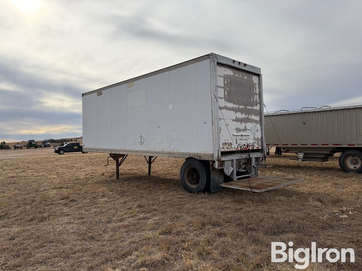 1989-strick-trailer-image-7