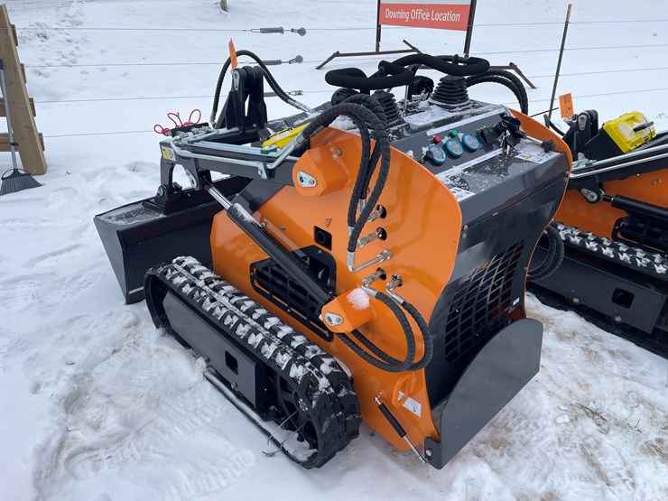 #305-•-new-landhonor-mini-skid-steer-loader-image-7