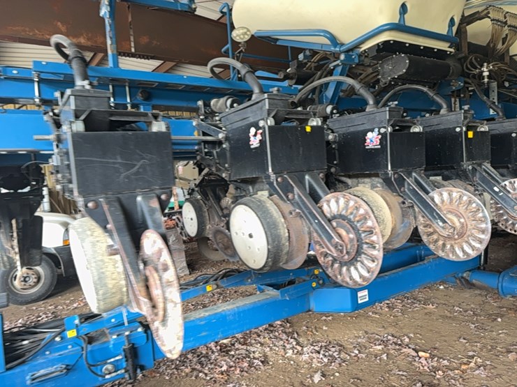 kinze-3660-image-16