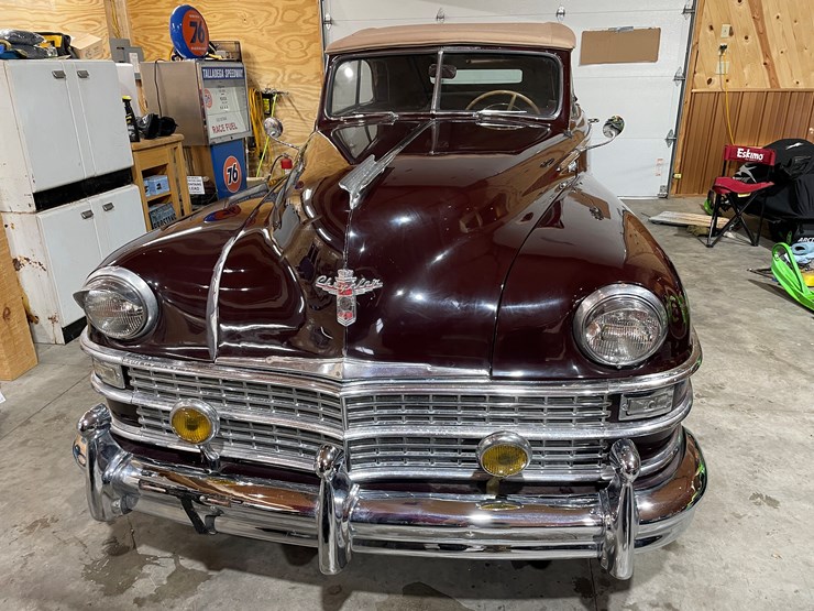 #3812-•-1948-chrysler-new-yorker-convertible-(has-wi-title)-image-2