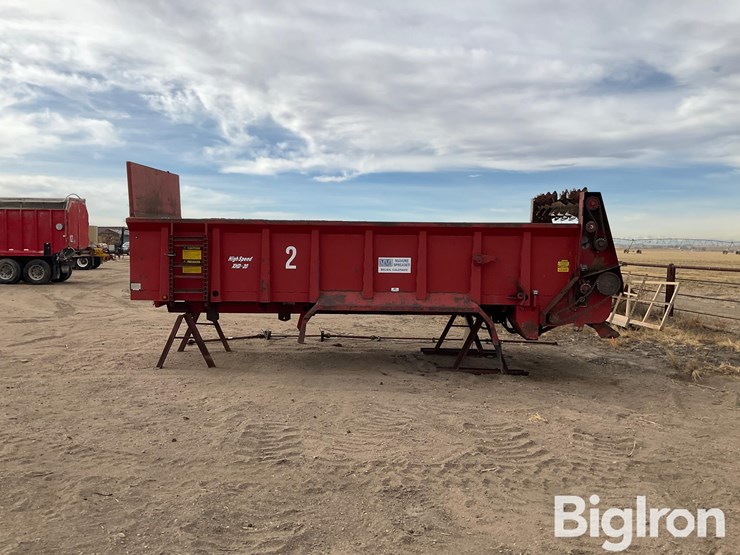 2014-mmi-xhd203b-manure-spreader-box-image-8