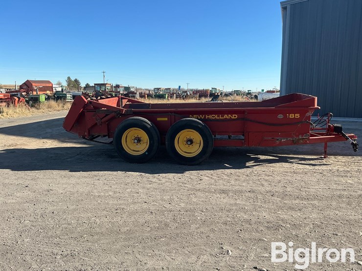 new-holland-185-image-4