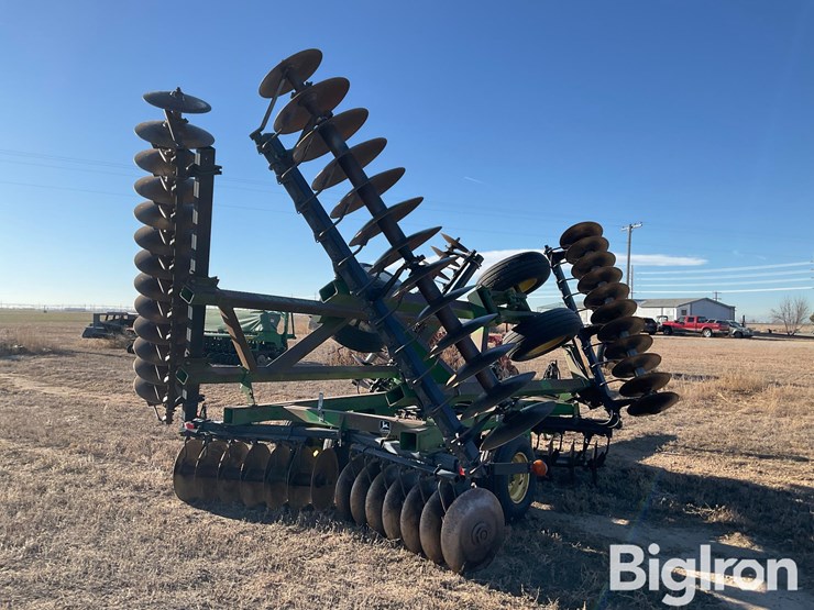 john-deere-630-image-3