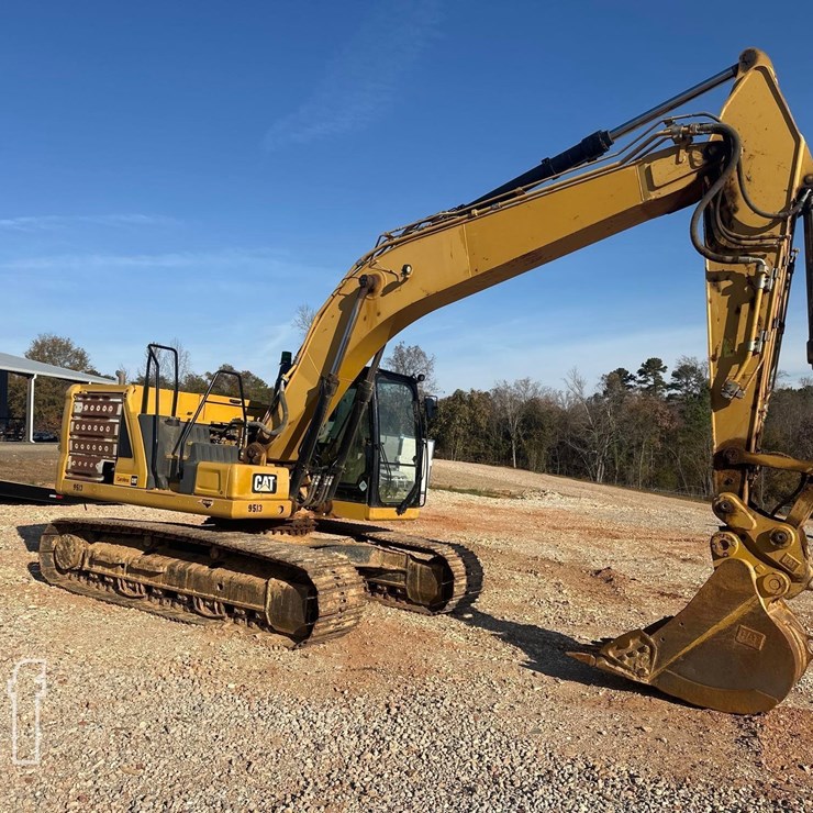 2018 CATERPILLAR 320