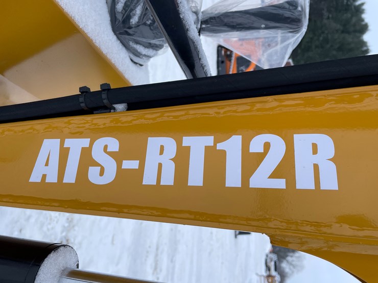 #206-•-new-ats-mini-excavator-image-9