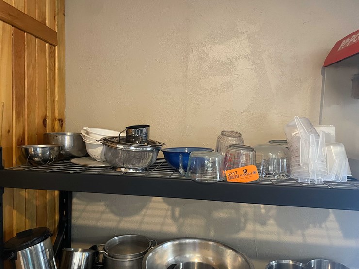 #6347-•-measuring-cups-and-bowls-image-1