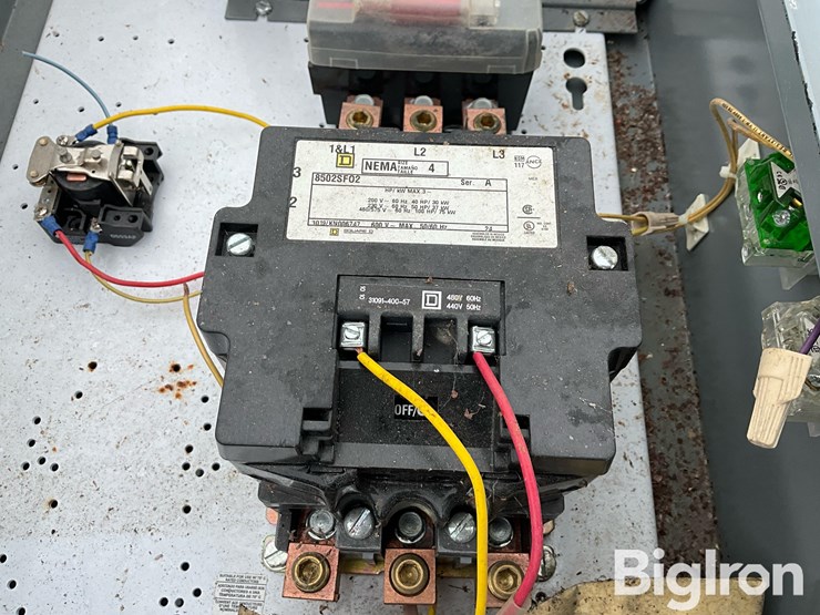 square-d-480v-100hp-pump-panels-image-18