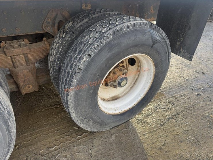 1992-international-4900-image-28