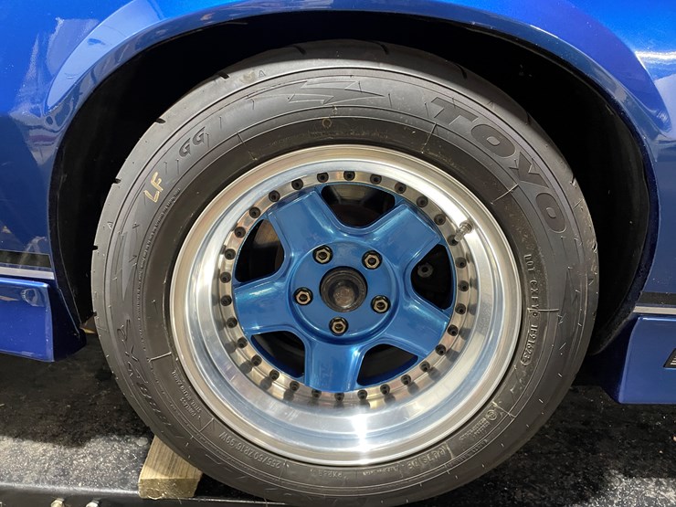 #3811-•-1990-chevrolet-camaro-iroc-z-rare-1le-(has-wi-title)-image-9