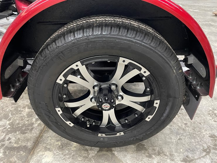 #1010-•-2011-yamaha-v-star-950-tourer-motorcycle-with-trike-kit-(has-wi-title)-image-53