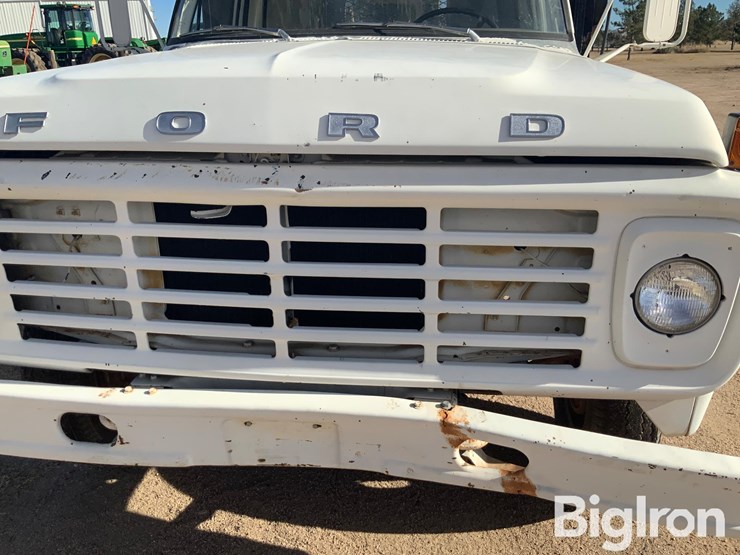 1975-ford-f600-image-15