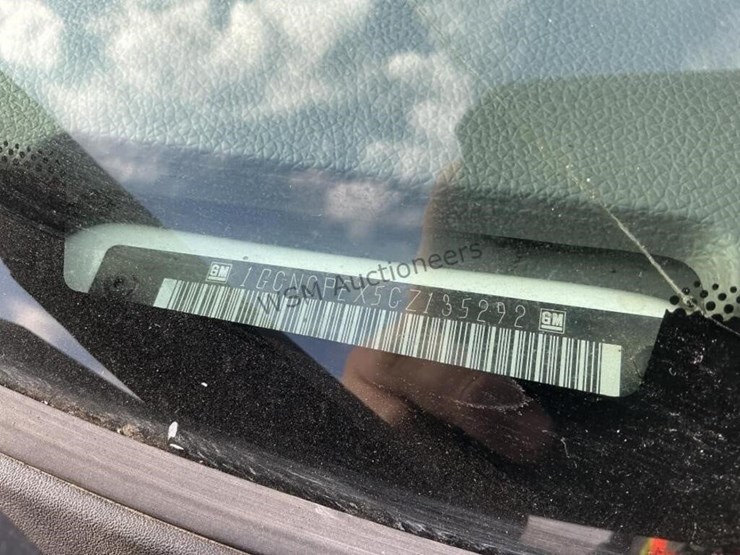 2012-chevrolet-silverado-1500-image-12