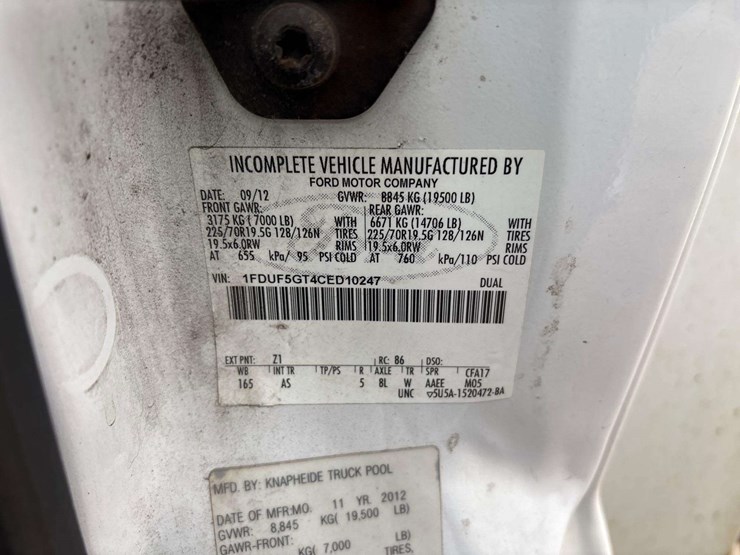 2012-ford-f550-image-7