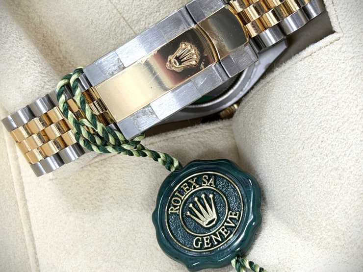 #1-•-rolex-oyster-perpetual-datejust-watch-orig-box---like-new-image-12