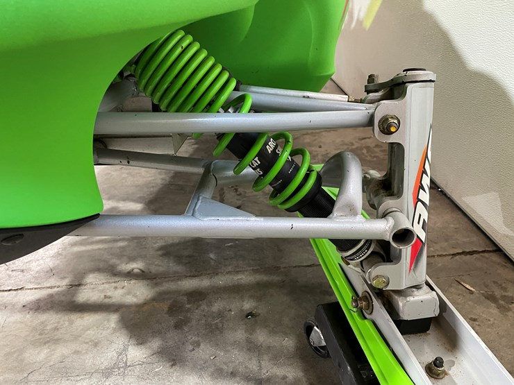 2002-caterpillar-900-image-25