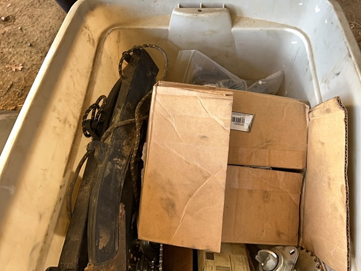 kinzie-planter-parts;-located-at-7241-roxbury-rd,-charles-city,-va,-please-call-804.837.9940-or-804.651.4404-with-questions-image-3