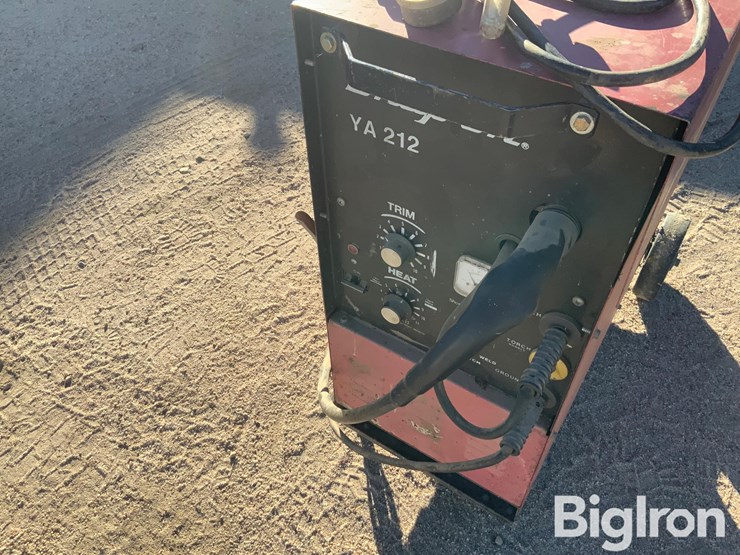 snap-on-ya212-230-amp-mig-welder-image-17