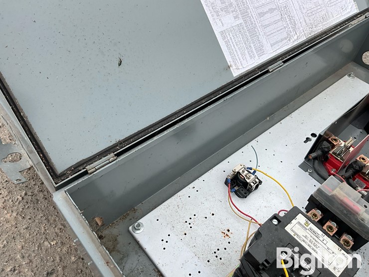 square-d-480v-100hp-pump-panels-image-20