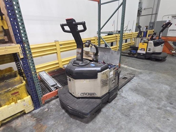 2000-crown-pe3540-60-image-1