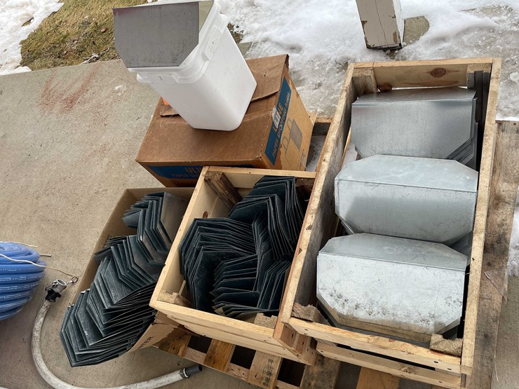 #3541-•-pallet-of-bucket-covers-image-6