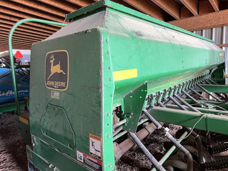 john-deere-1560-image-12
