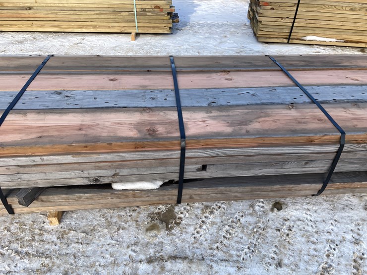 #3806-•-bundle-of-construction-grade-lumber-image-11
