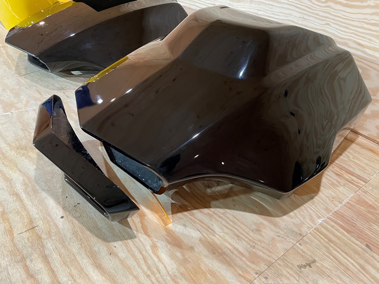 #3842-•-1977-arctic-cat-z-snowmobile-hood-image-1