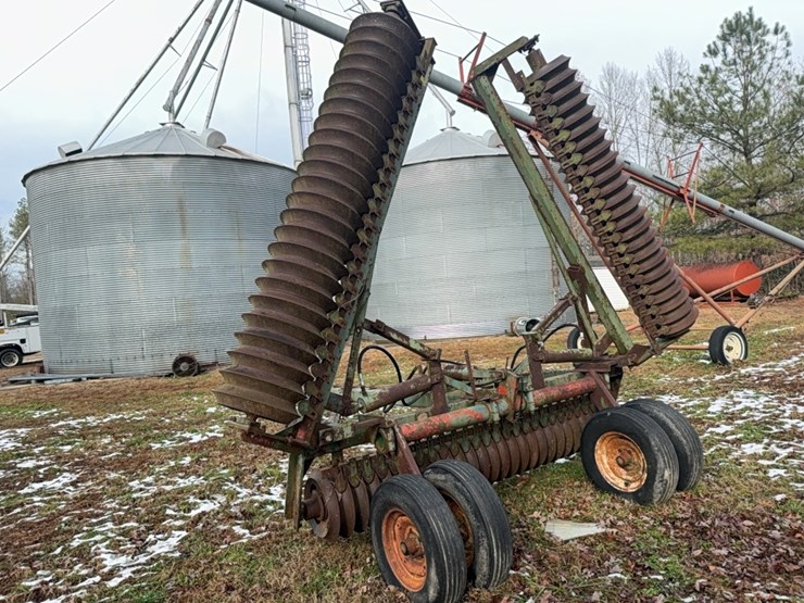 24-ft-folding-3-section-cultipacker-pull,-brillion;-located-at-7241-roxbury-rd,-charles-city,-va,-please-call-804.651.4404-with-questions-image-18