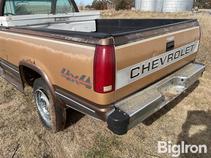 1988-chevrolet-2500-image-16