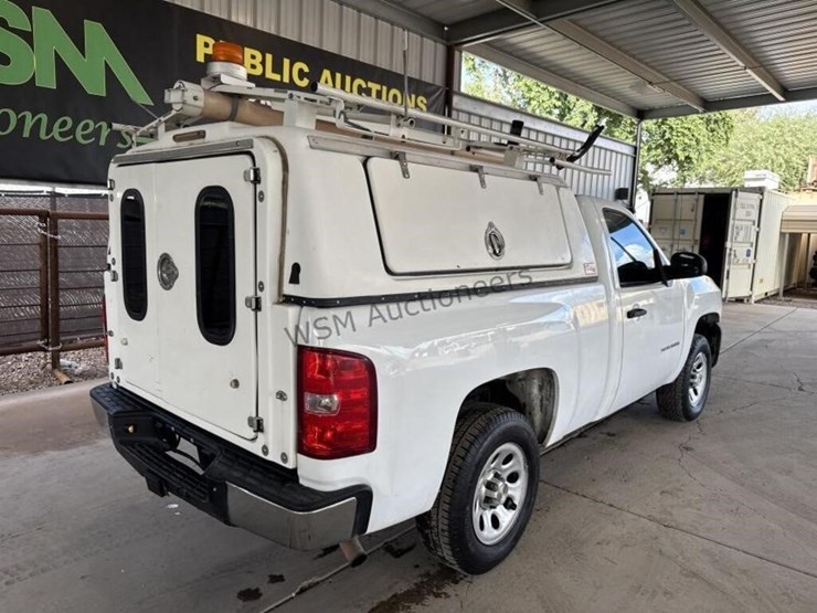 2012-chevrolet-silverado-1500-image-9